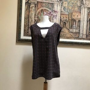 Ezra Sleeveless Top Size M